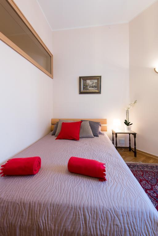 5 Bedroom Family Apartament *