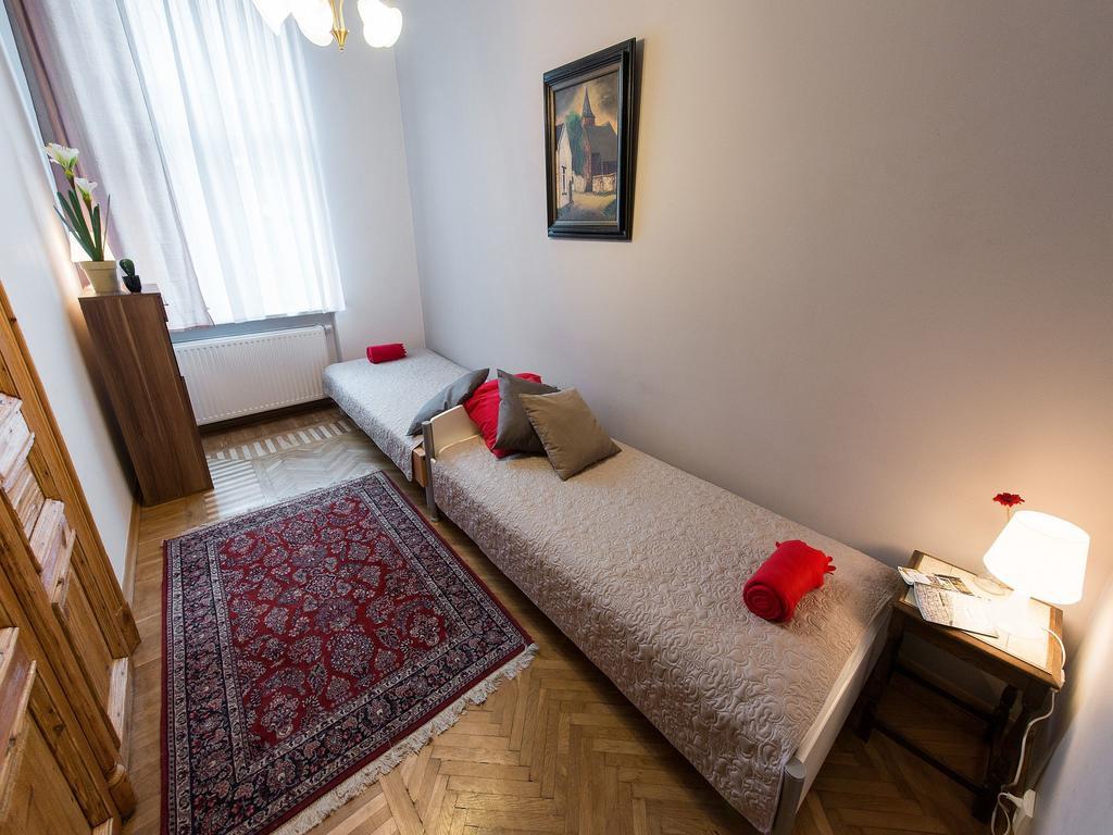 5 Bedroom Family Apartment Krakau