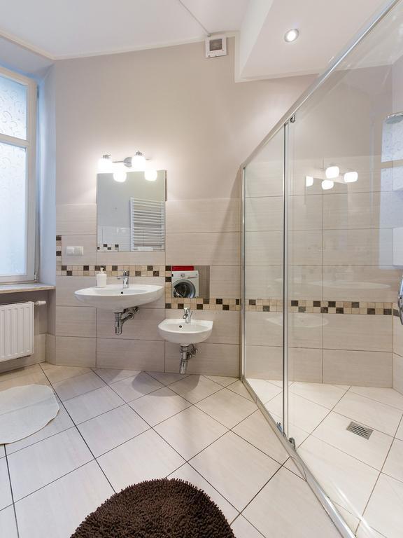 Apartment 5 Bedroom Family Krakau